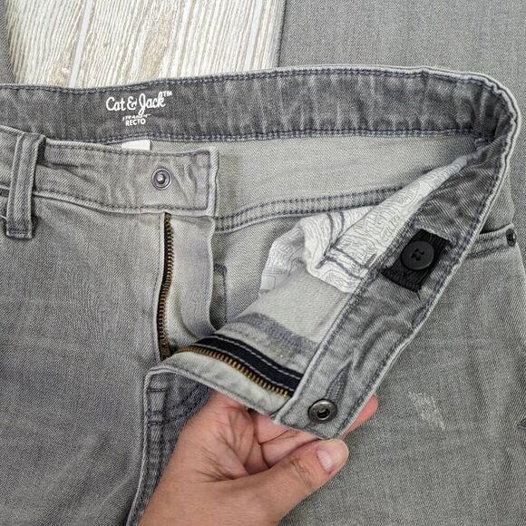 Cat & Jack Boys Size 16 Grey Wash Straight Leg Jeans - Picture 4 of 6